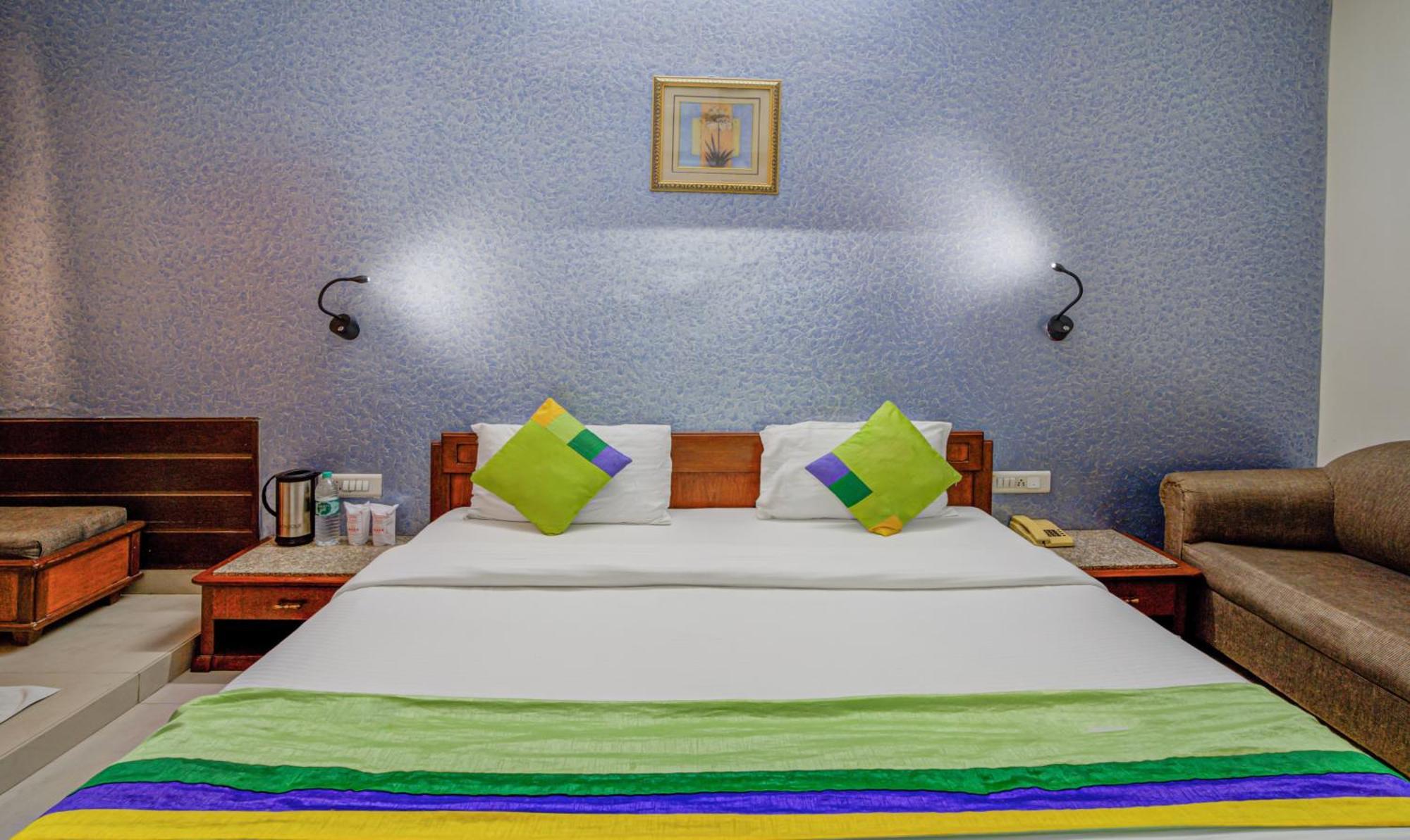 Treebo Bliss Hotel Jaipur Exterior photo