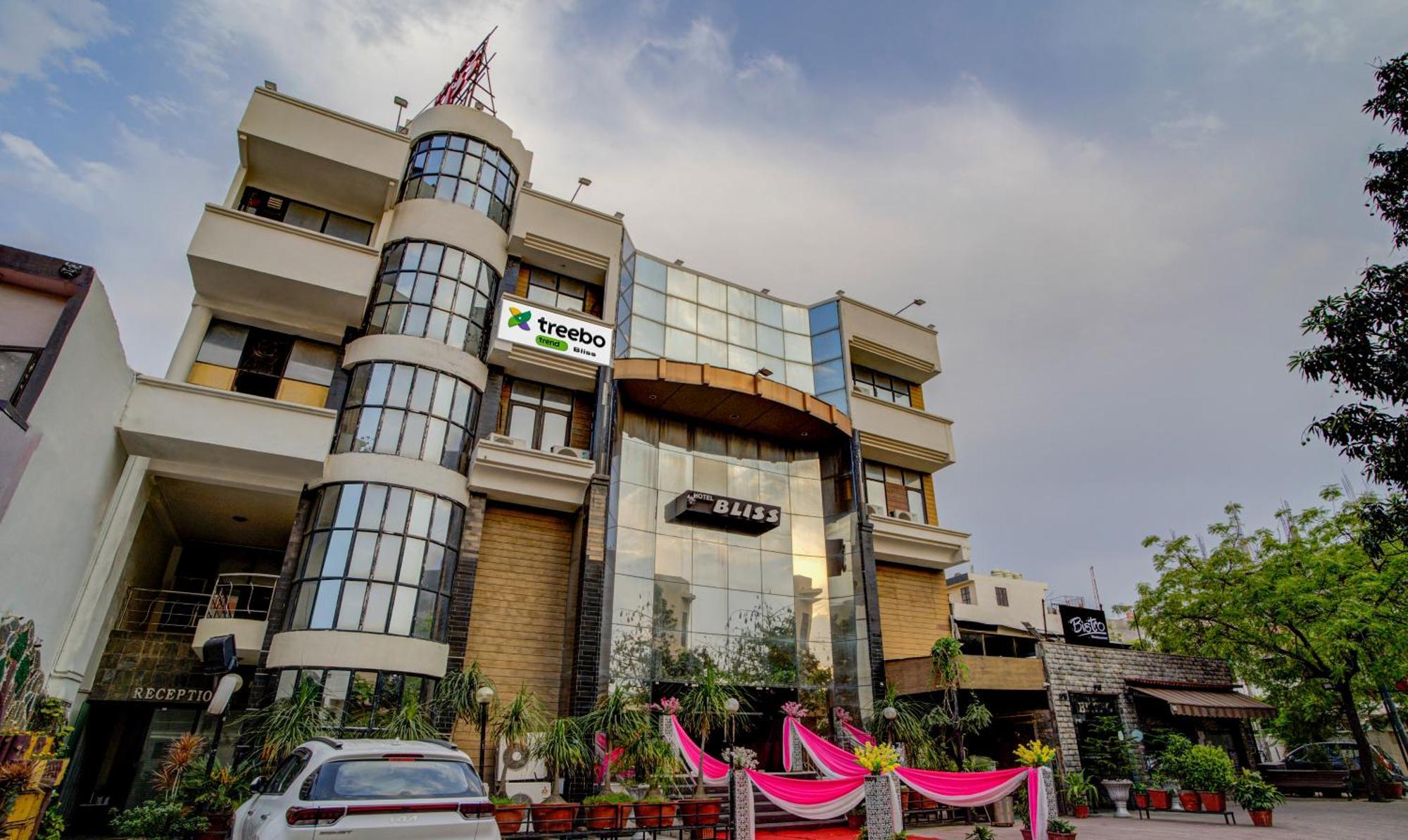 Treebo Bliss Hotel Jaipur Exterior photo