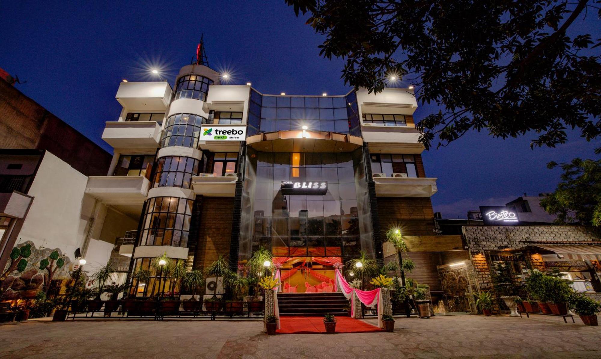 Treebo Bliss Hotel Jaipur Exterior photo